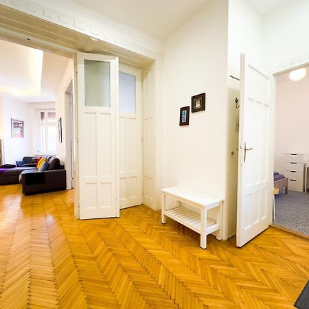 Spacious 4Br Oasis In Central Budapest - Bp Sky Eksteriør billede