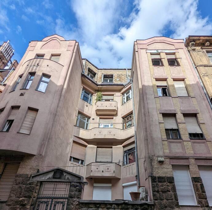Spacious 4Br Oasis In Central Budapest - Bp Sky Eksteriør billede
