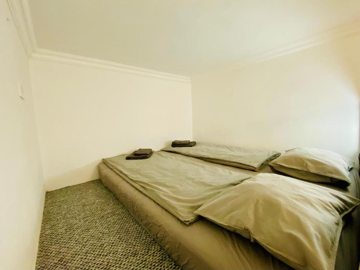 Spacious 4Br Oasis In Central Budapest - Bp Sky Eksteriør billede