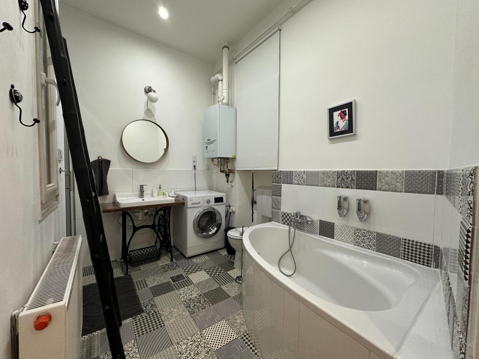 Spacious 4Br Oasis In Central Budapest - Bp Sky Eksteriør billede